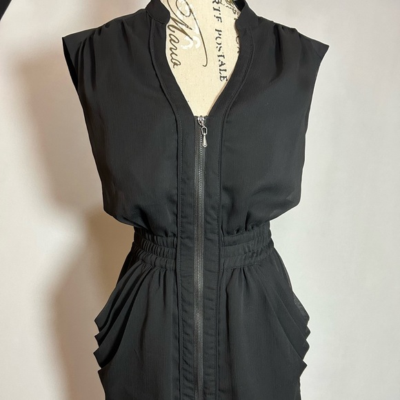 Guess Black Zip Dress Small. - Picture 1 of 8